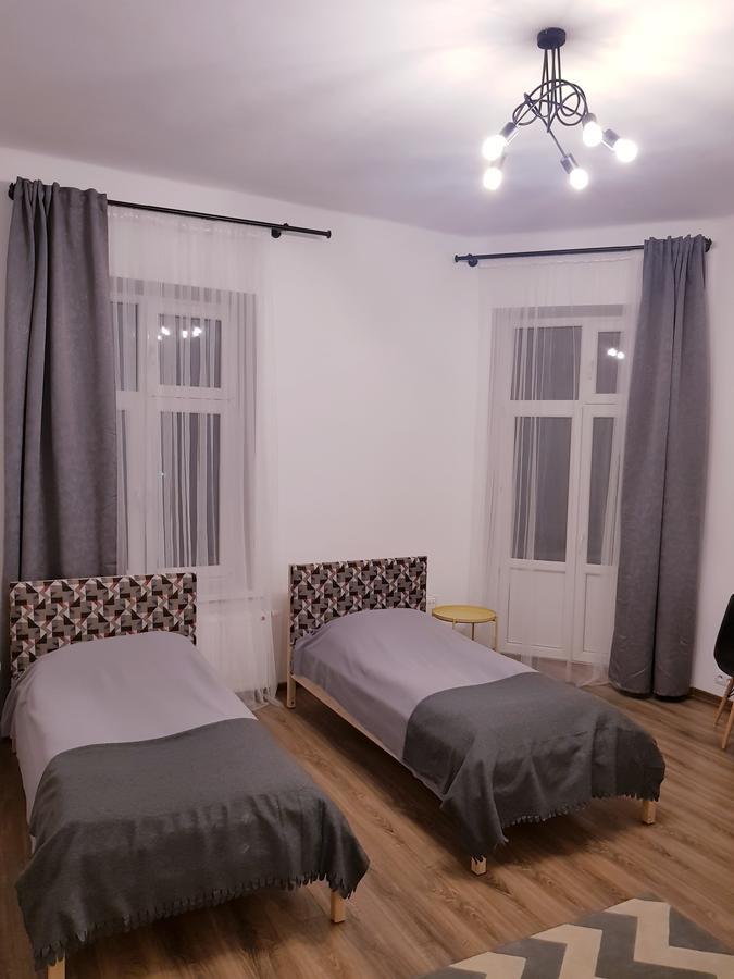 Apartamenty Rowna 凯尔采 外观 照片