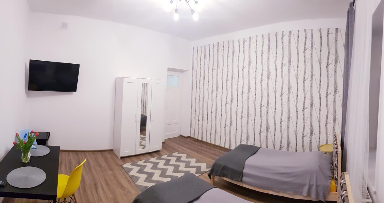 Apartamenty Rowna 凯尔采 外观 照片