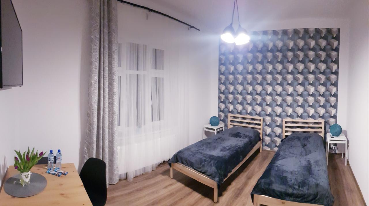 Apartamenty Rowna 凯尔采 外观 照片
