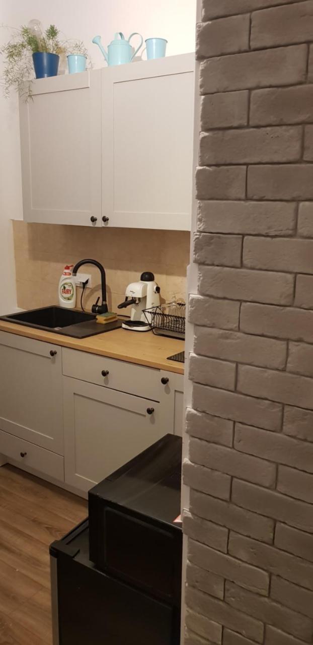 Apartamenty Rowna 凯尔采 外观 照片