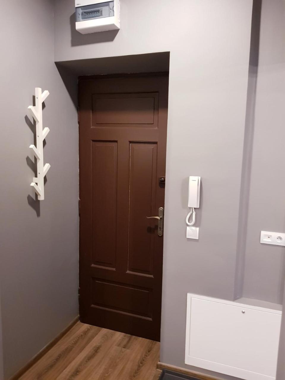 Apartamenty Rowna 凯尔采 外观 照片