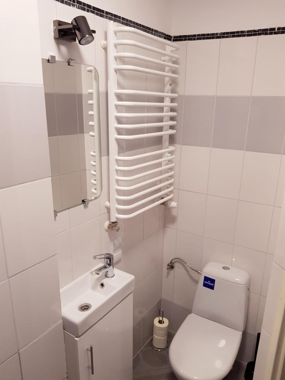 Apartamenty Rowna 凯尔采 外观 照片